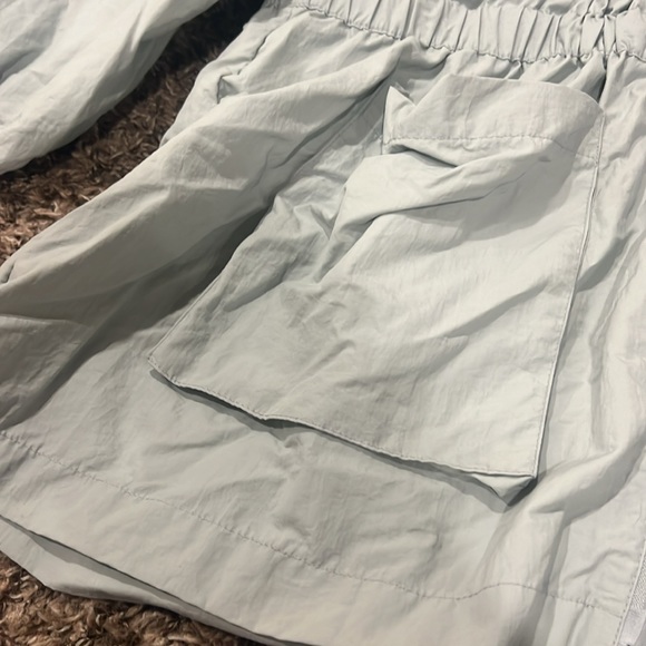 🔥 Zara raincoat - Picture 2 of 4